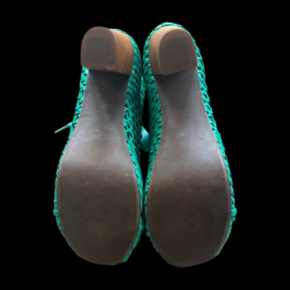 Jeffrey Campbell Green Lita Platform Shoes - Picture 7 of 12